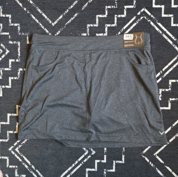 Callaway Gray Mini Pencil Skirt for Casual Wear - Picture 2 of 6